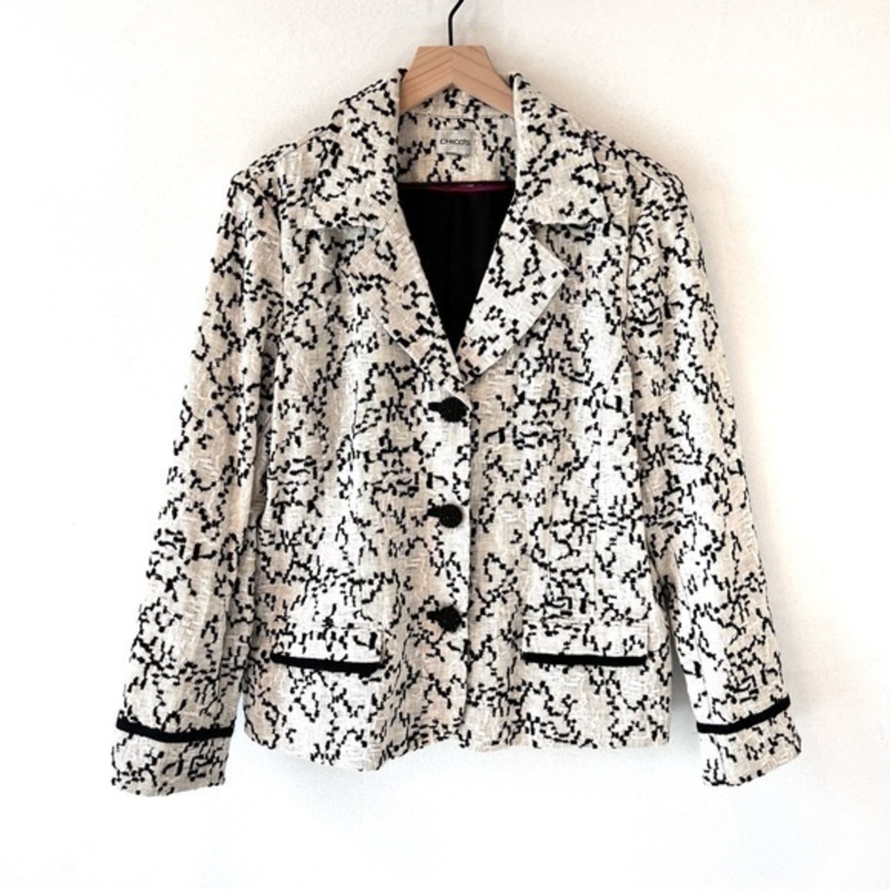 Chico's Linen Embroidered blazer jacket black white Chico's size 1